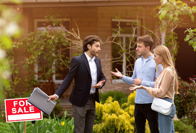 Real estate agents are not traders